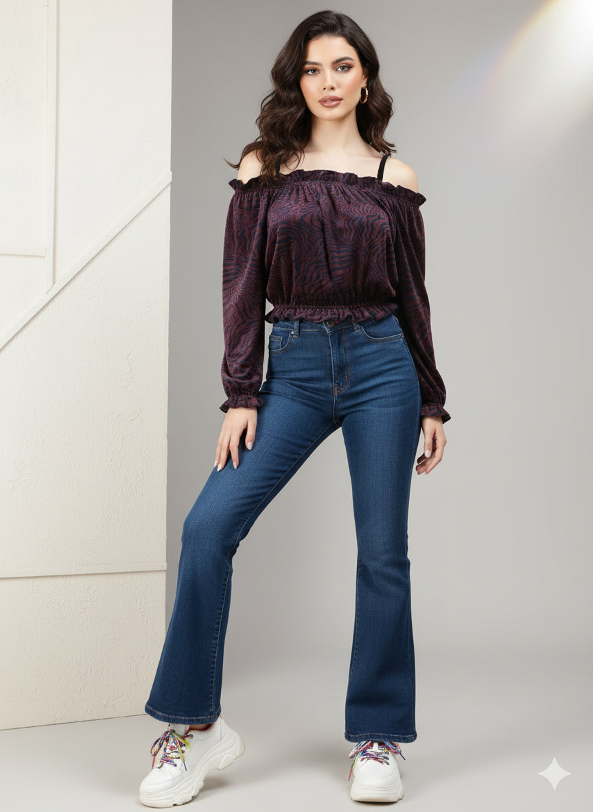 EMBOSED DOWNSHOLDER TOP
