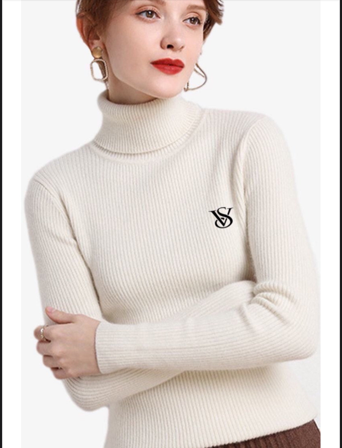 HIGH NECK T-SHIRT